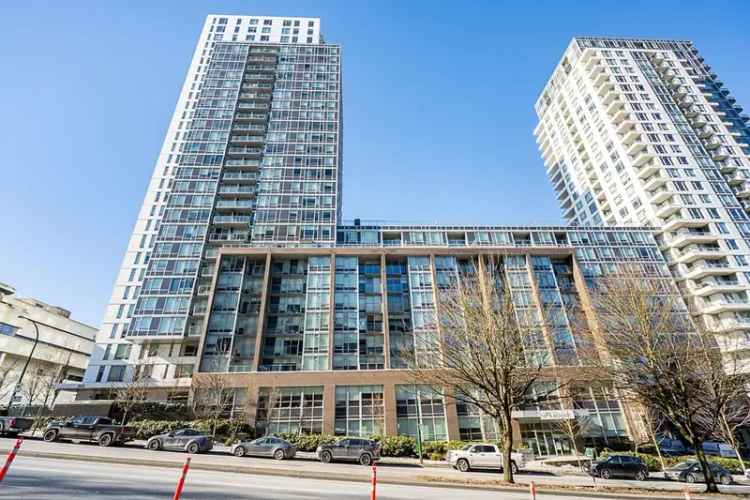 Collingwood VE Condo for Sale in Wall Centre Central Park Vancouver