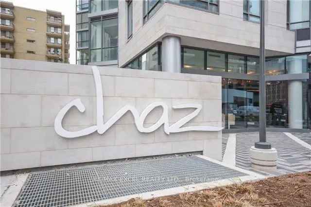 Rent condominium in Toronto with modern kitchen and stunning views