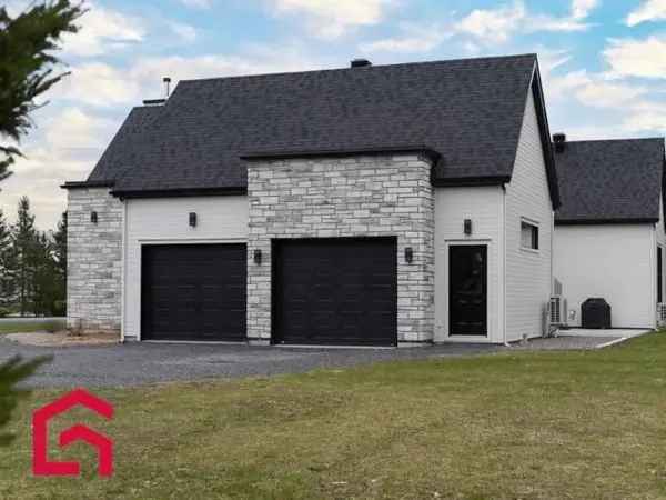 Bungalow for Sale Estrie RH304