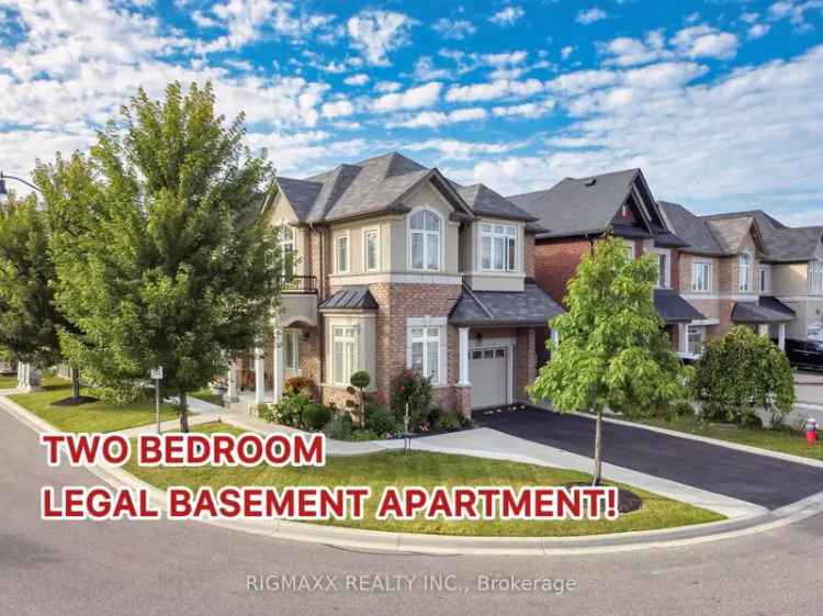 House For Sale in 53, Lola Crescent, Brampton, Ontario