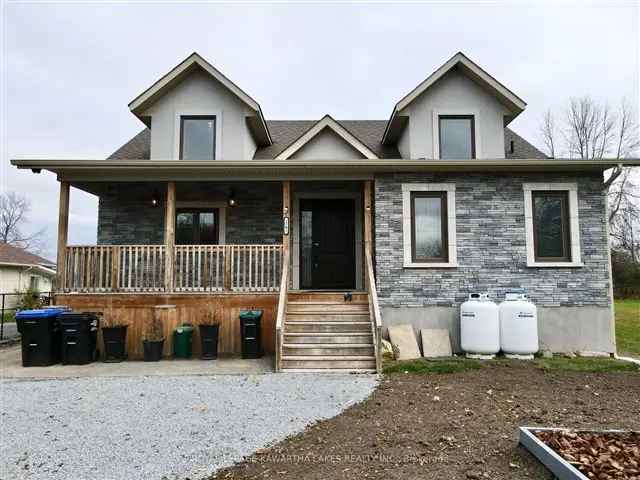 Lake Simcoe Waterfront Home 2500 sq ft 3 Ensuites