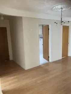5 Room 66m2 Apartment Montreal 3 Bedrooms In-Suite Laundry