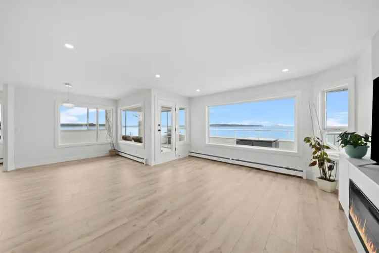 Fully Renovated Ocean View Home Parks 9 Cars