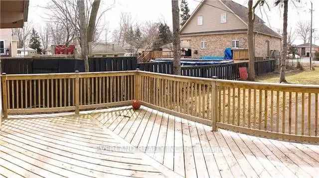 House For Sale in Georgina, Ontario