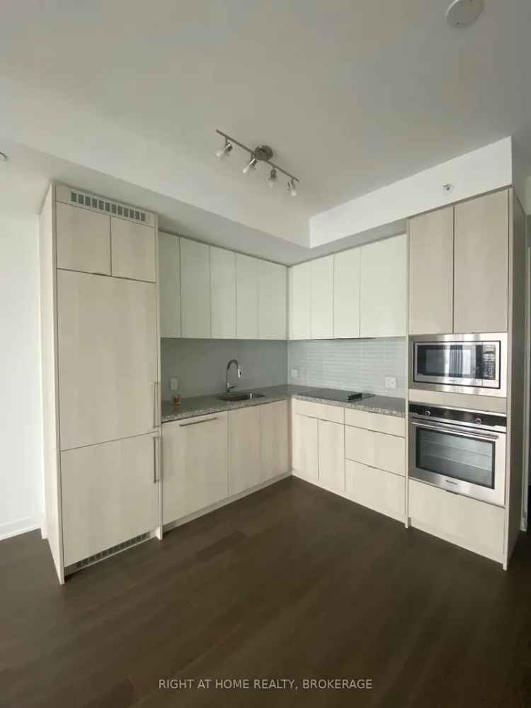 Condo For Rent in Toronto, Ontario