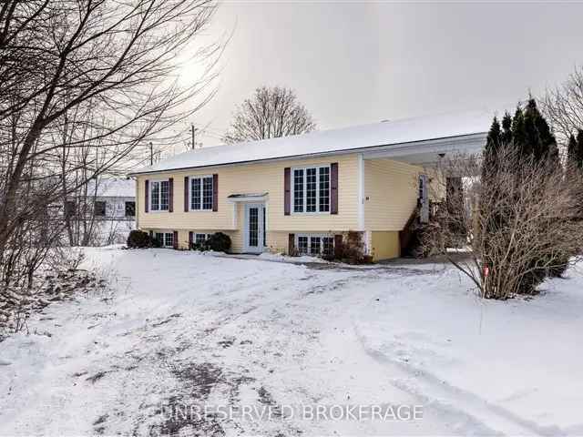 Spacious 3+2 Bedroom Bungalow Smiths Falls Multi Generational Living Potential