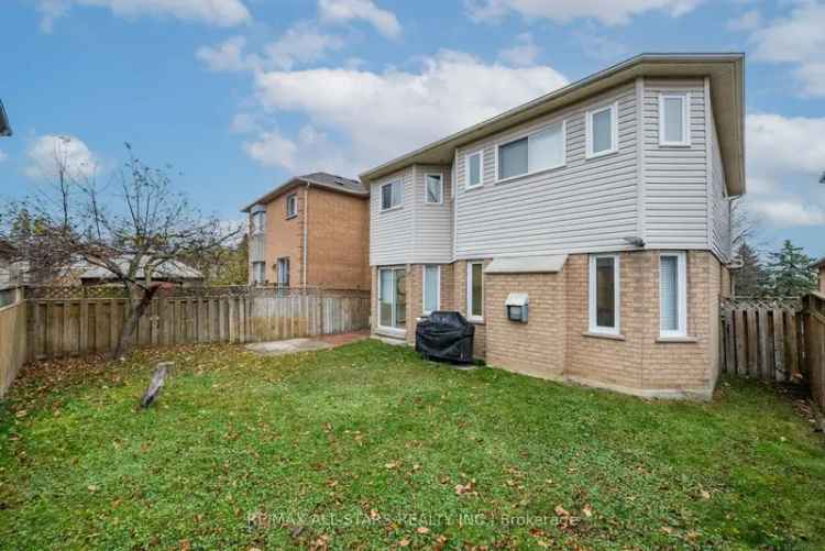 House For Sale in Clarington, Ontario