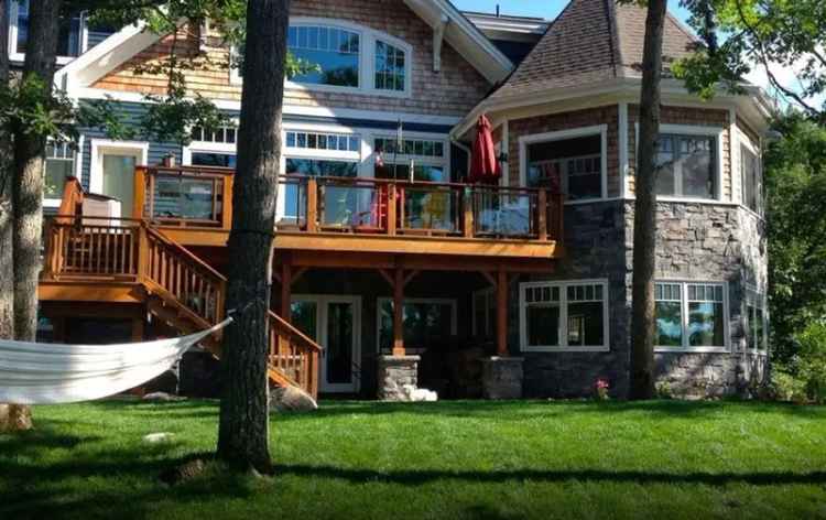 Buy Stunning Lakehouse with Private Shoreline in Muskoka