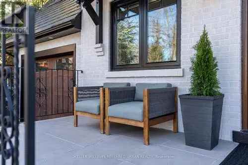 Luxury Modern Farmhouse in Port Credit