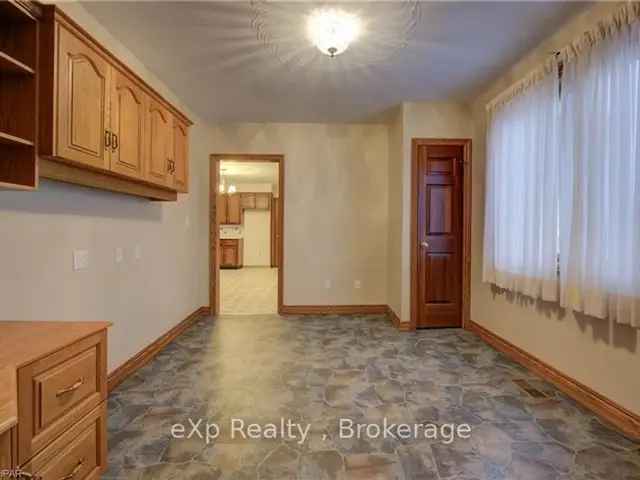 House For Sale in Southgate, Ontario