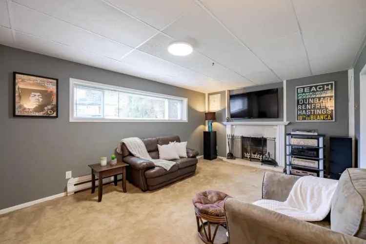 Bright 3+2 Bed Family Home in North Delta