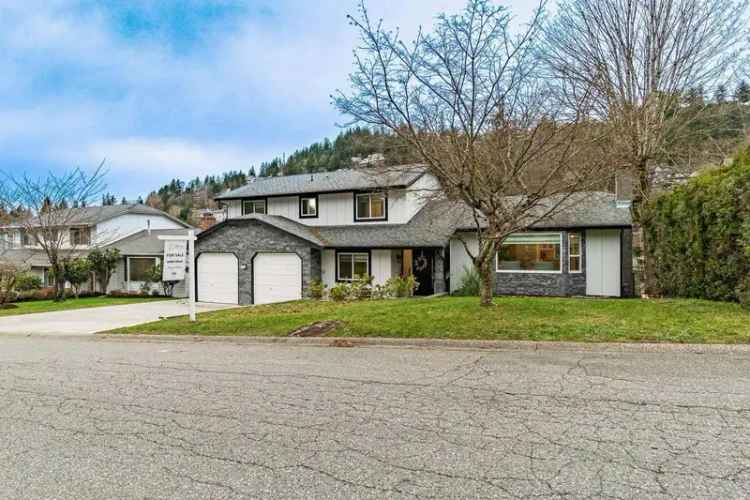 5 Bedroom 3 Bathroom Home in Abbotsford's McMillan Area