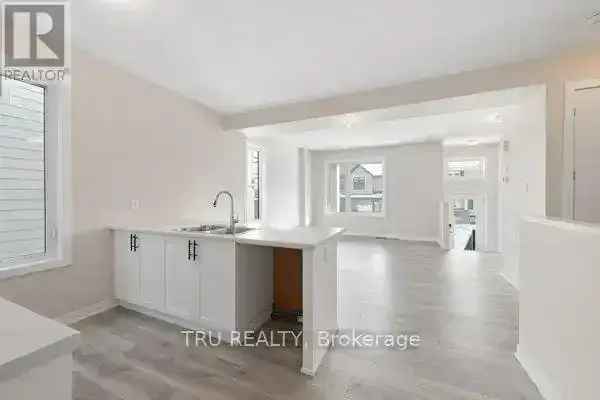 3 1 Bedroom Townhouse in Half Moon Bay South