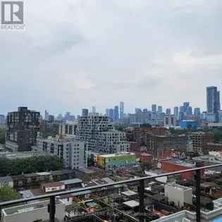 1 room apartment of 90 m² in Toronto