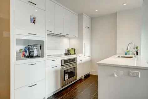 1 room apartment of 76 m² in Montreal