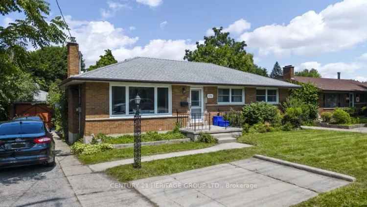 House For Sale in 1204, Huron Street, London, Ontario