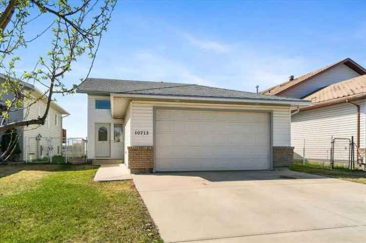 4 Bed 3 Bath Bi Level Home in Mission Heights No Rear Neighbours