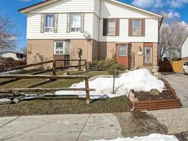 4 Bedroom Family Home with Quartz Kitchen and Ensuite Laundry