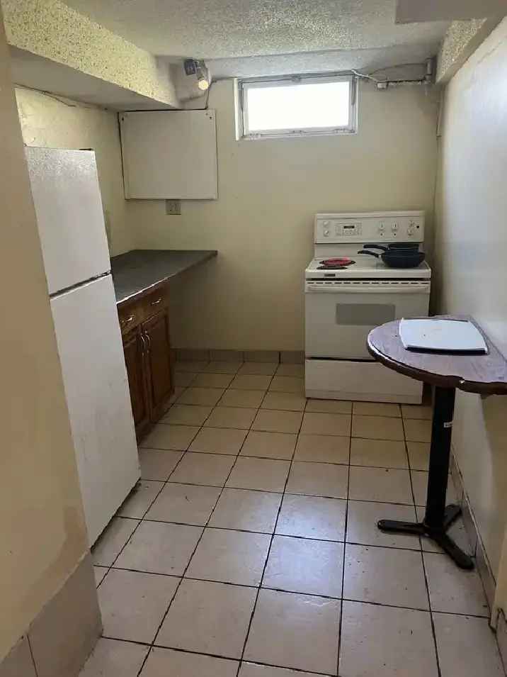 room for rent available today