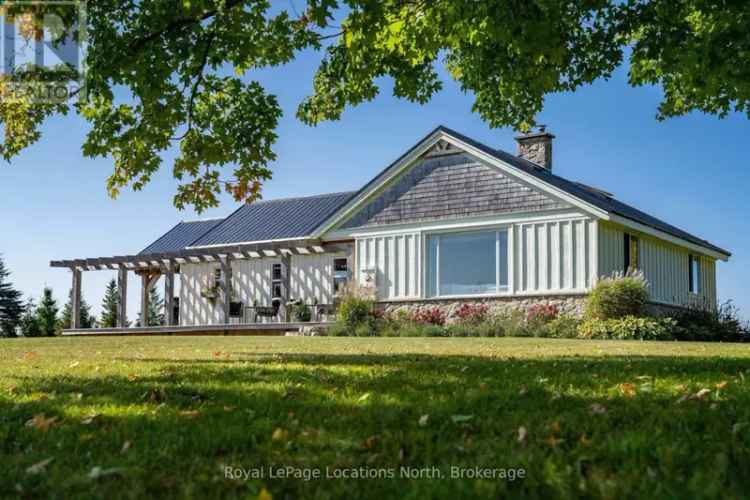 Country Paradise: Renovated 3-Bedroom Home with Workshop & Barn
