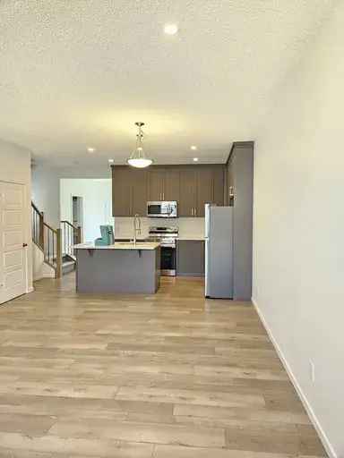 Apartment For Rent in Edmonton, Alberta