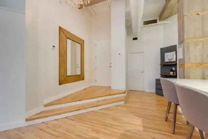 Modern Luxurious Downtown Loft - Located in Historical Converted