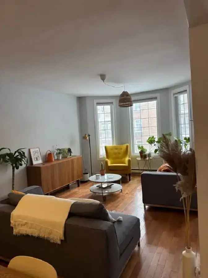 Sublet 4 ½ Apartment in Verdun Montreal with Large Balcony