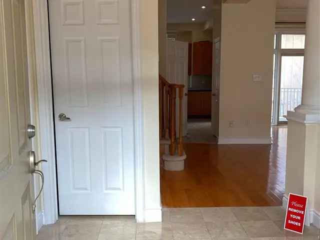 Townhouse For Rent in Markham, Ontario