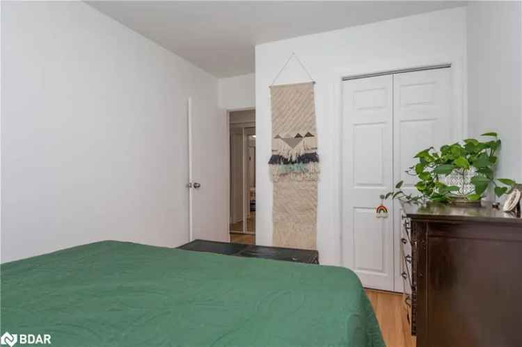 Duplex For Sale in Barrie with Rental Income Potential and Low Maintenance
