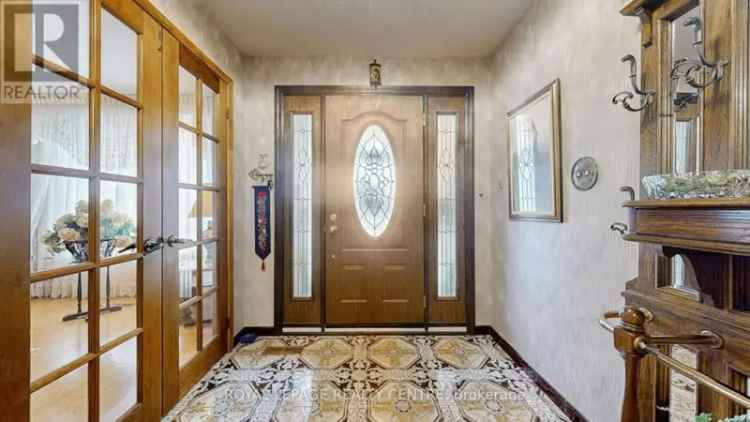 Cooksville Detached Home - Iroquois Park - Updated