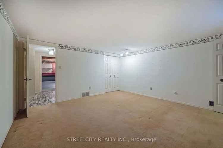 2 Bed 3 Bath Condo near Oxford and Hyde Park