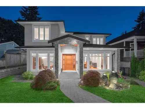 Luxury 4700 Sq Ft Home In Central Lonsdale With Mountain Views