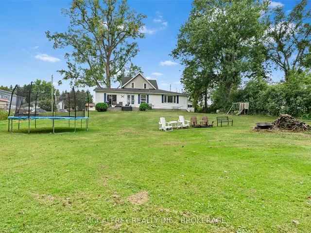 Charming Century Home on Napanee River Waterfront