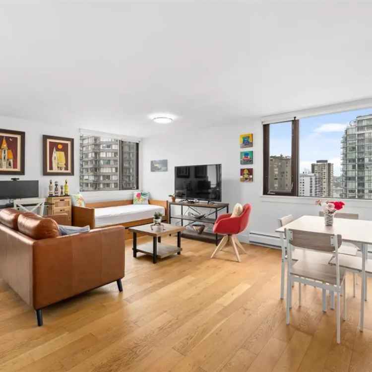 Spacious 1-Bed Condo in Stratford Place with Ocean Views