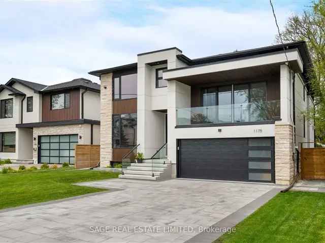 Luxury Family Home in Mississauga Lakeview Near TFS