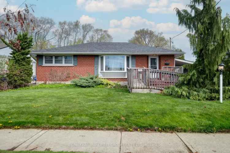 3 Bedroom Brick Bungalow with 4 Season Solarium - Great for Equity Building