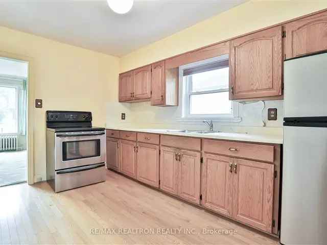 House For Sale in Markham, Ontario