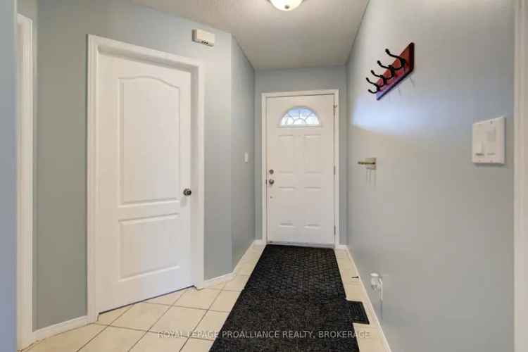 Spacious 3-Bedroom Townhome in Kingston with Finished Basement