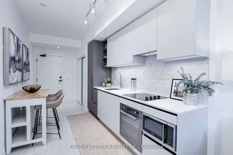 Condo For Sale in Hamilton, Ontario