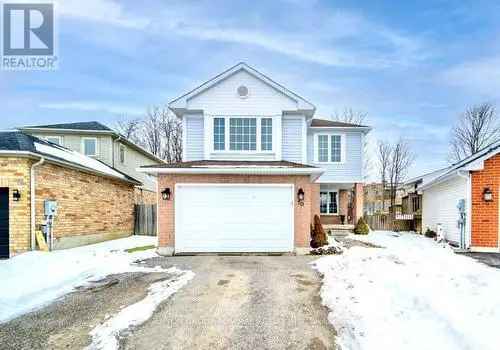 House For Sale In Barrie, Ontario