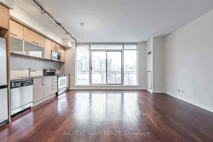 Condo For Rent in Toronto, Ontario