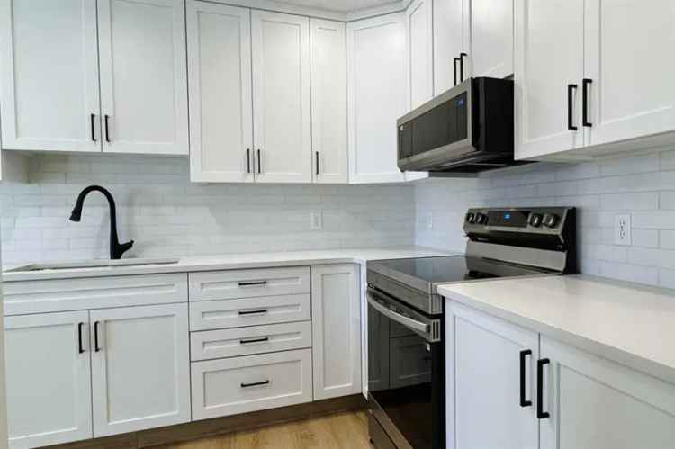 Buy renovated condo apartment in Richmond with luxury features