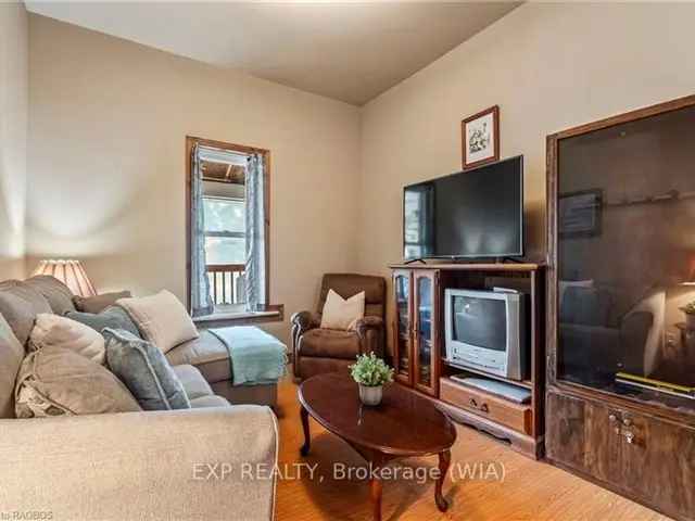 Spacious 2-Bedroom Bungalow in Wiarton