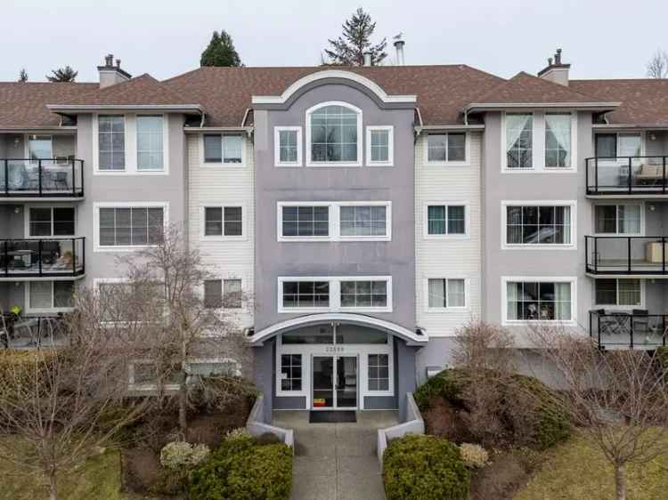 Mission BC Condo 2 Bed 2 Bath Updated Spacious Pet Friendly