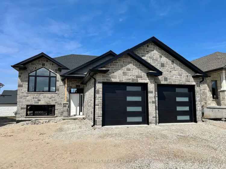 House For Sale in Hanover, Ontario