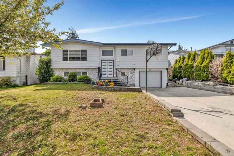 5 Bedroom Family Home in West Abbotsford