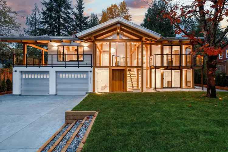 A $2,599,000.00 House/Single Family with 4 bedrooms in Garibaldi Highlands, Squamish