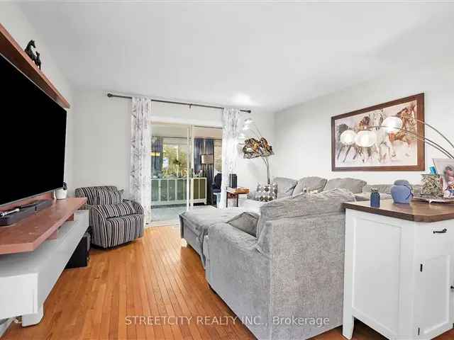 Charming Bungaloft in Hickory Hills Tillsonburg