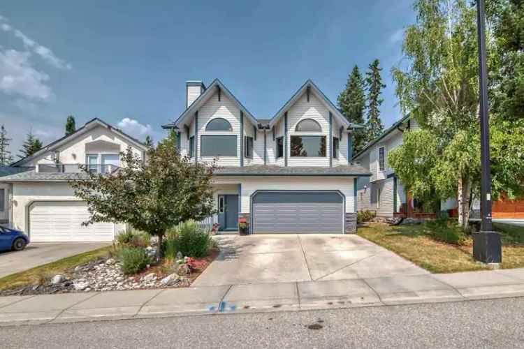 House For Rent in Canmore, Alberta