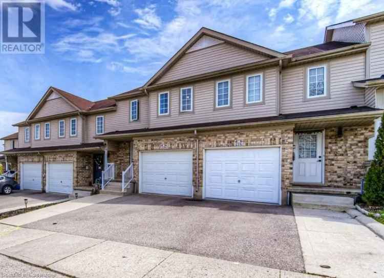 House For Sale in 218, Red Clover Court, Kitchener, Ontario